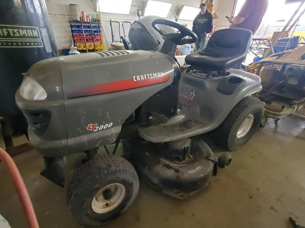 Main image Craftsman LT2000