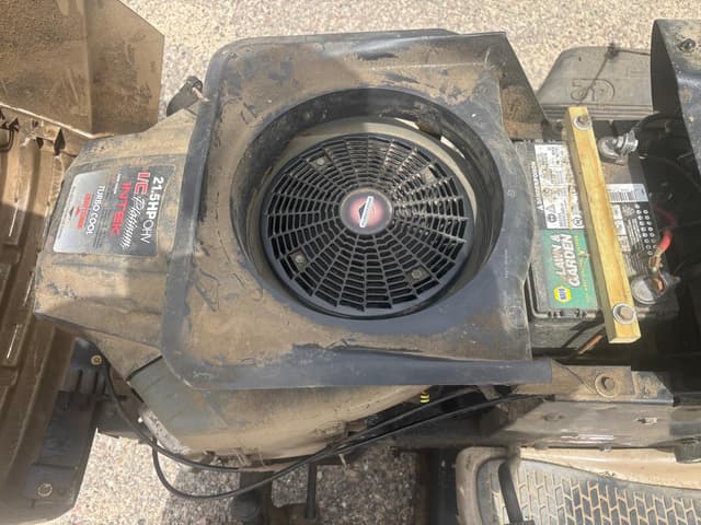 Image of Craftsman LTX1000 equipment image 3