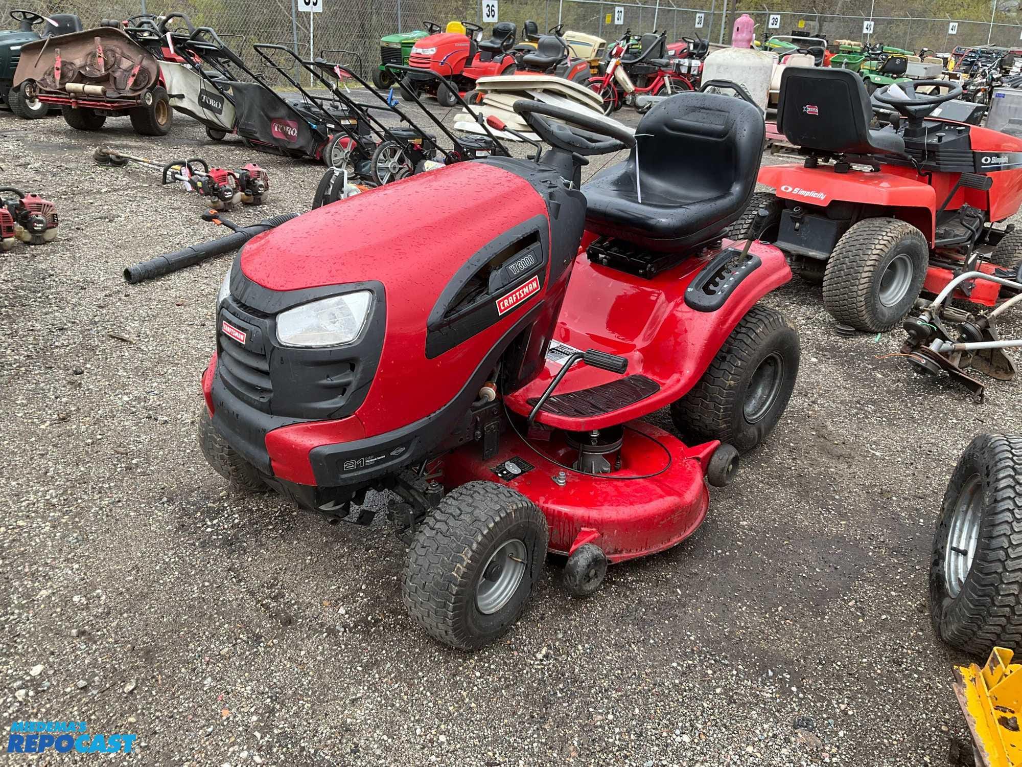 Main image Craftsman YT3000