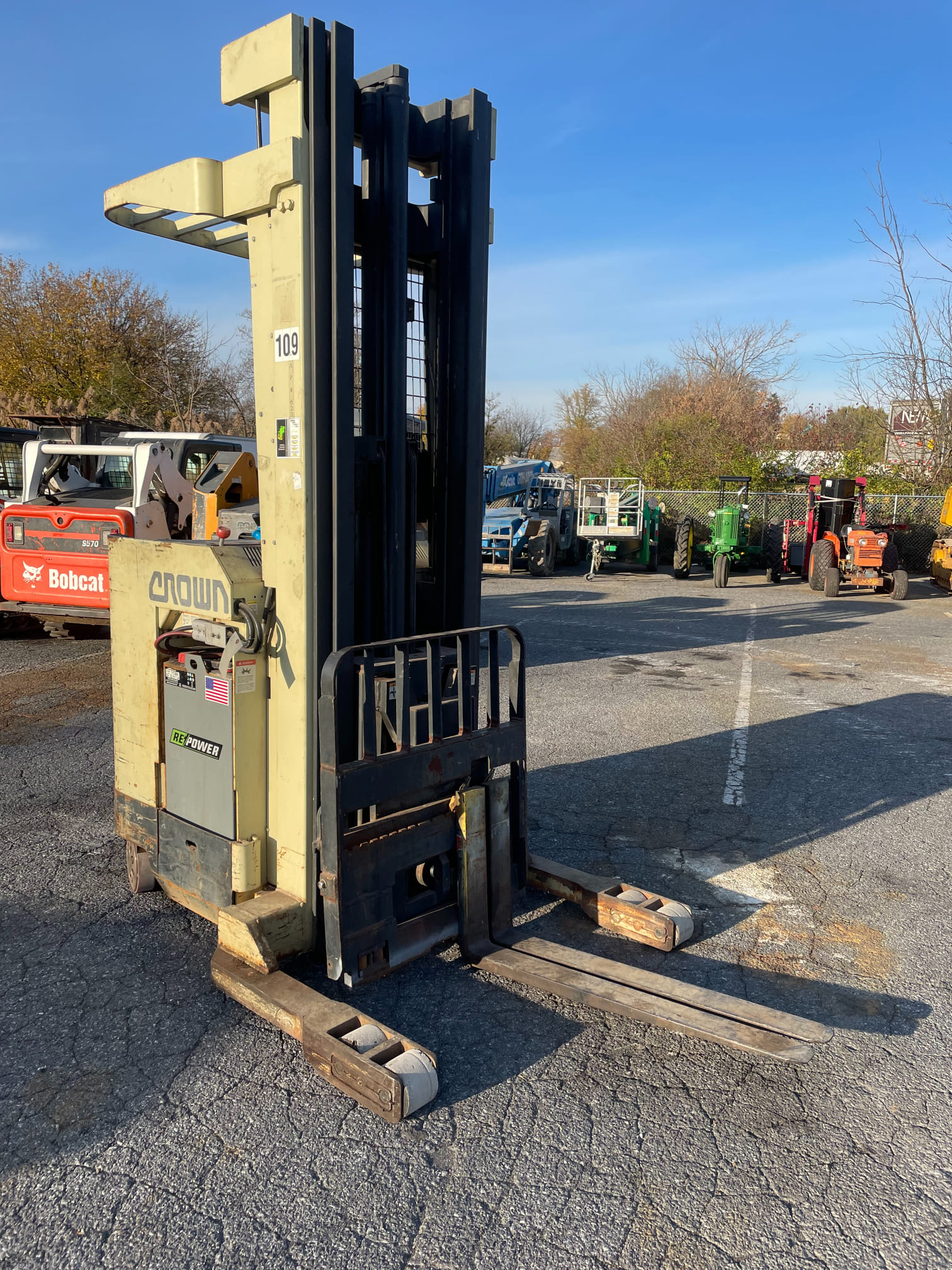 Main image Crown 35RRTT