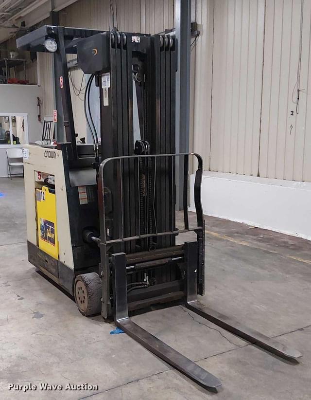 Image of Crown RC3020-40 equipment image 2