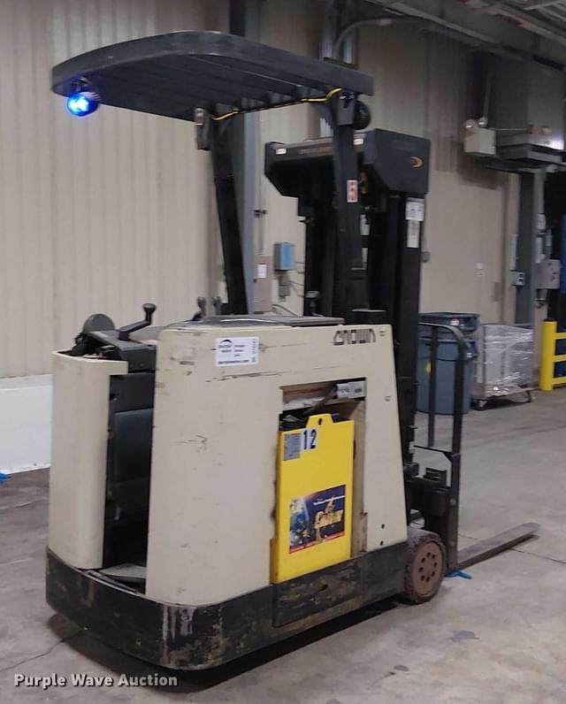 Image of Crown RC3020-40 equipment image 4