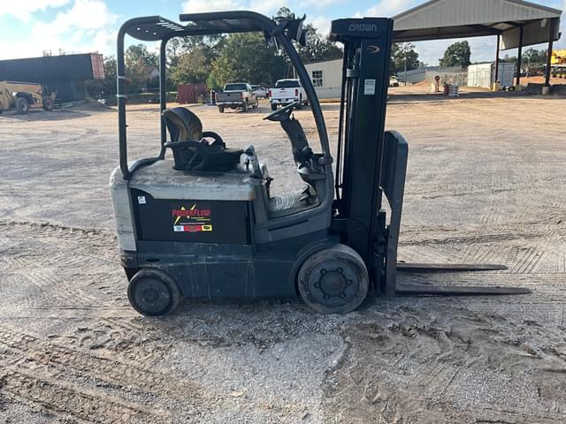 Image of Crown FC-4020-50TT188 equipment image 3