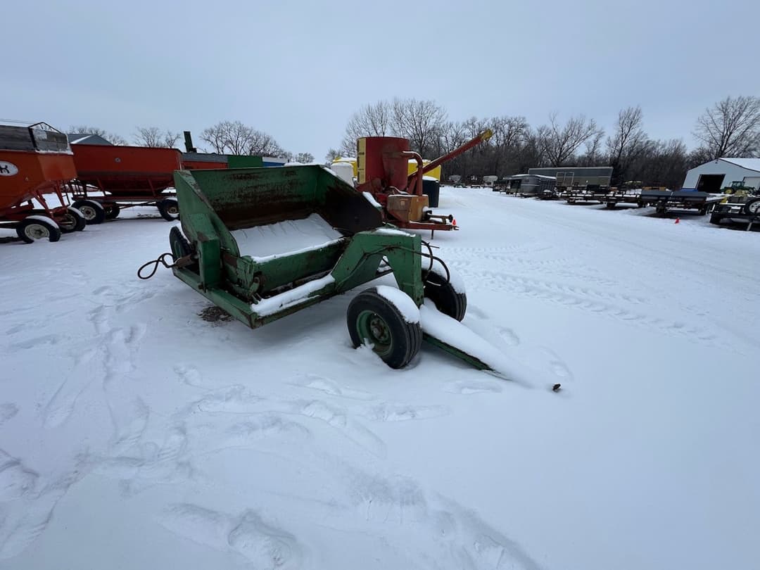 Image of Crown 600 Primary image