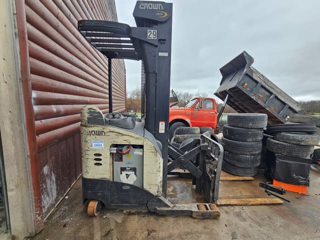 Image of Crown RR5225-45 equipment image 1