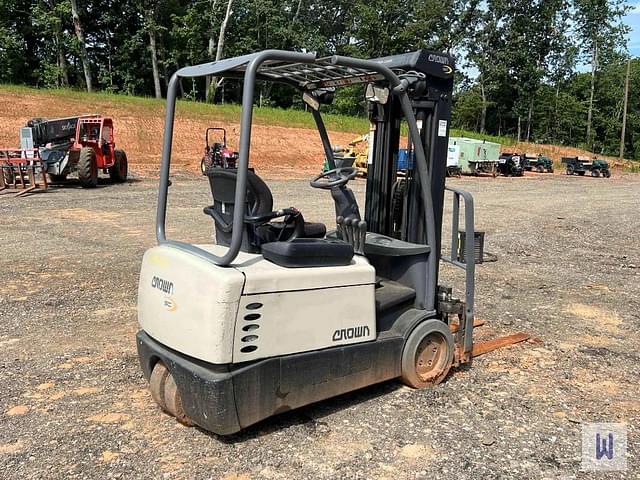 Image of Crown SC4500 equipment image 4