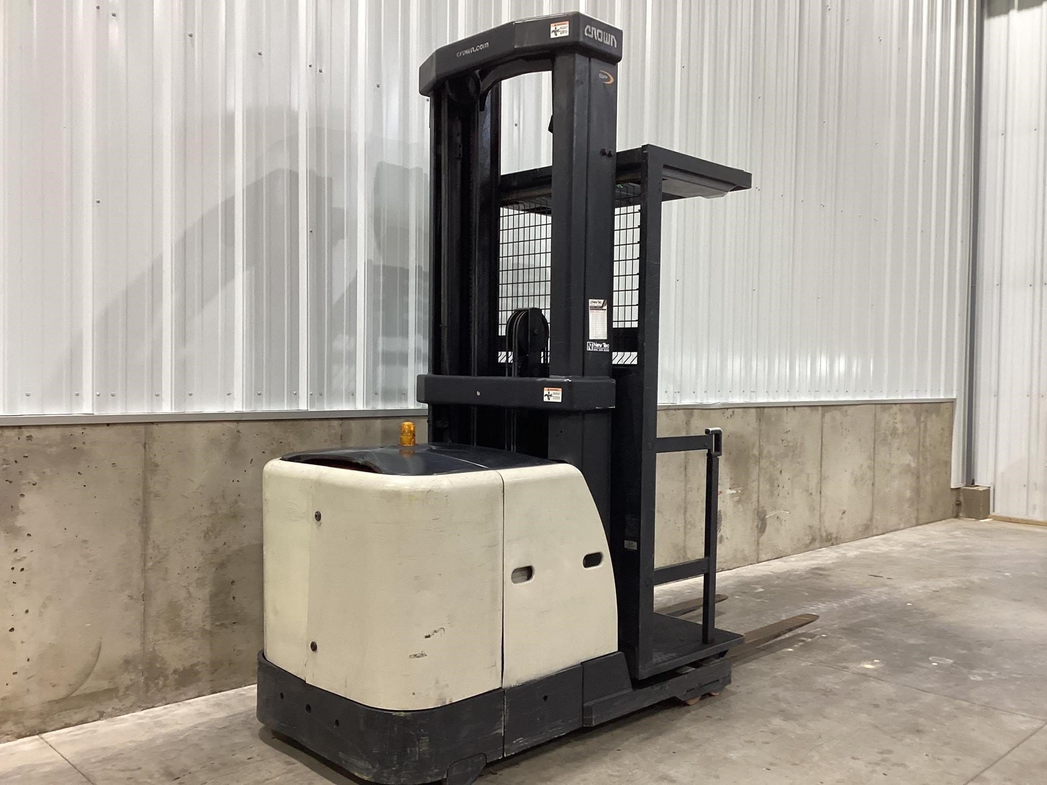 2015 Crown SP3520-30 Equipment Image0