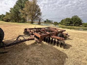 Main image CrustBuster 4450