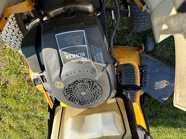 Image of Cub Cadet LTX1040 equipment image 4