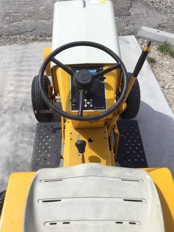 Image of Cub Cadet 102 equipment image 4