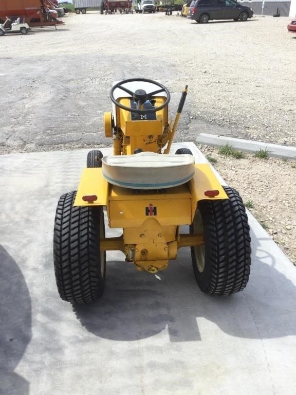 Image of Cub Cadet 102 equipment image 3