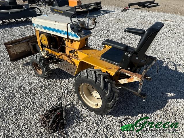 Image of Cub Cadet 105 equipment image 4