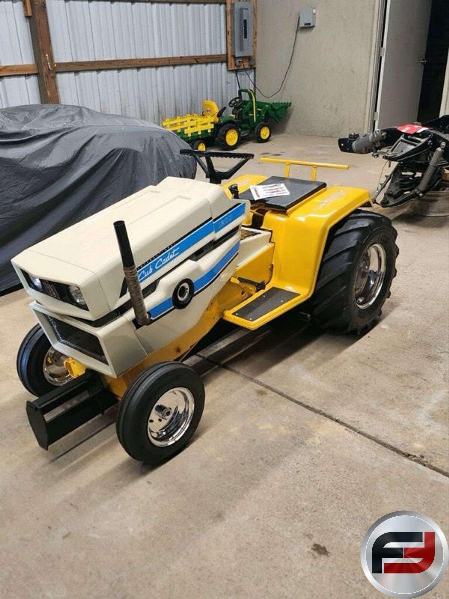 Main image Cub Cadet 1200