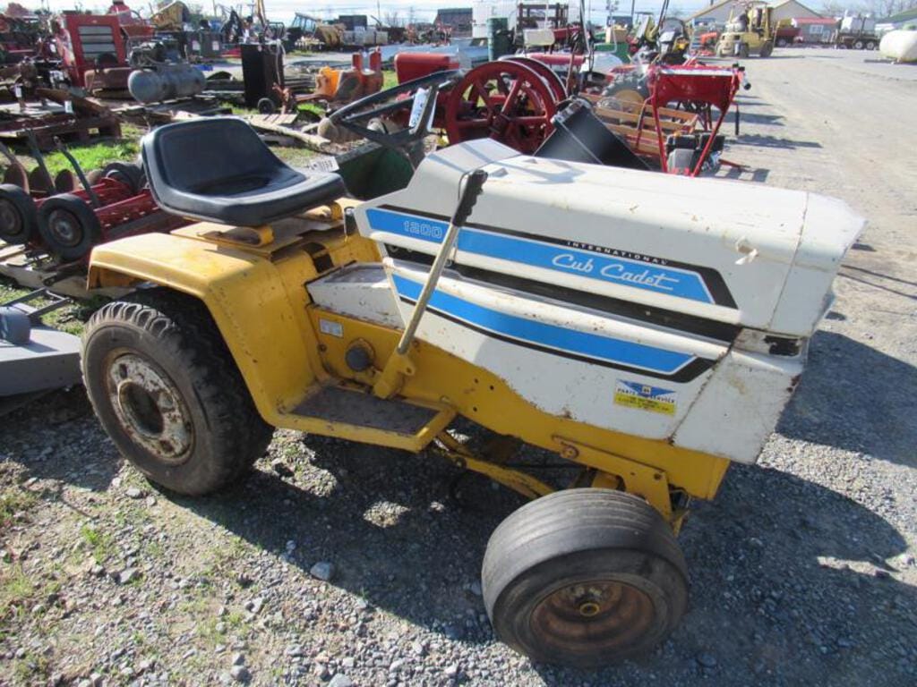 Main image Cub Cadet 1200