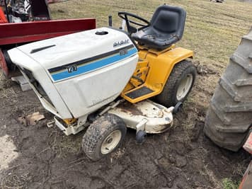 Main image Cub Cadet 1210