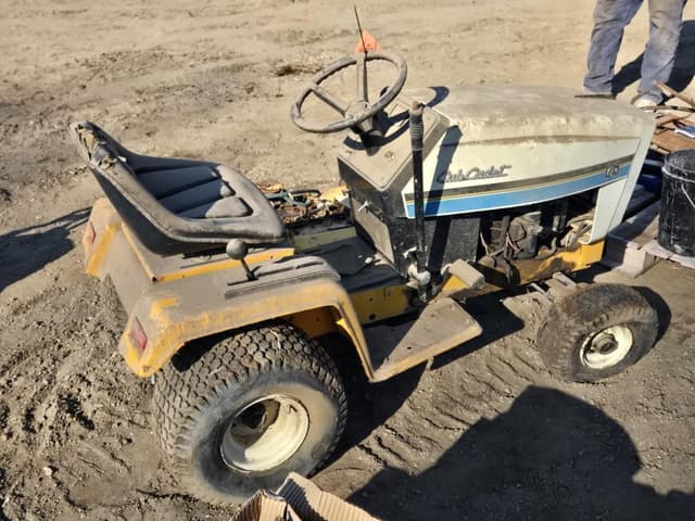 Image of Cub Cadet 1215 equipment image 4