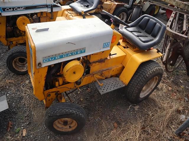 Image of Cub Cadet 122 equipment image 1