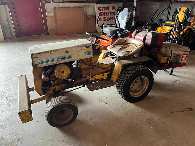 Image of Cub Cadet 122 equipment image 1