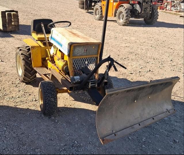 Image of Cub Cadet 124 equipment image 1