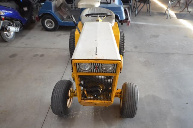 Image of Cub Cadet 125 equipment image 2