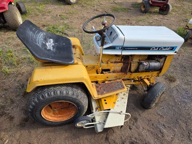 Image of Cub Cadet 127 equipment image 4