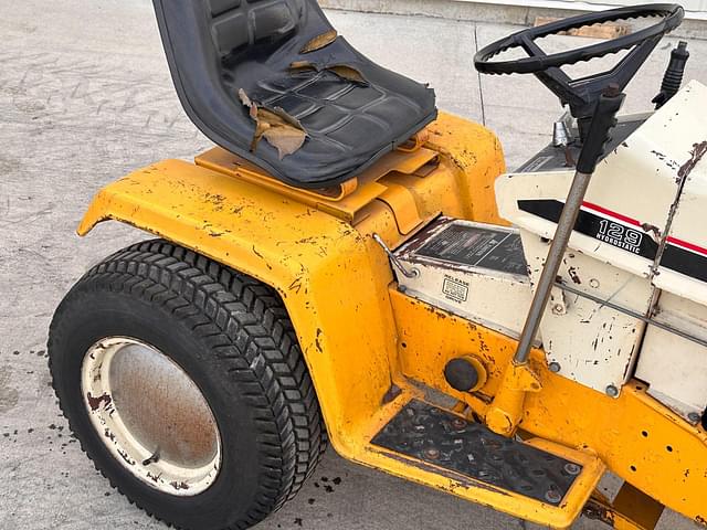 Image of Cub Cadet 129 equipment image 1