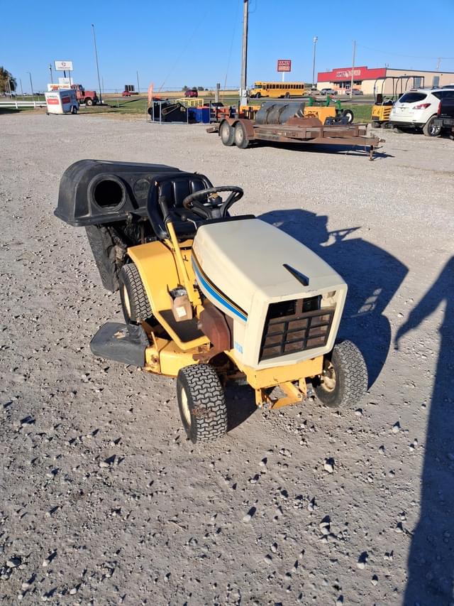 Image of Cub Cadet 1330 equipment image 1
