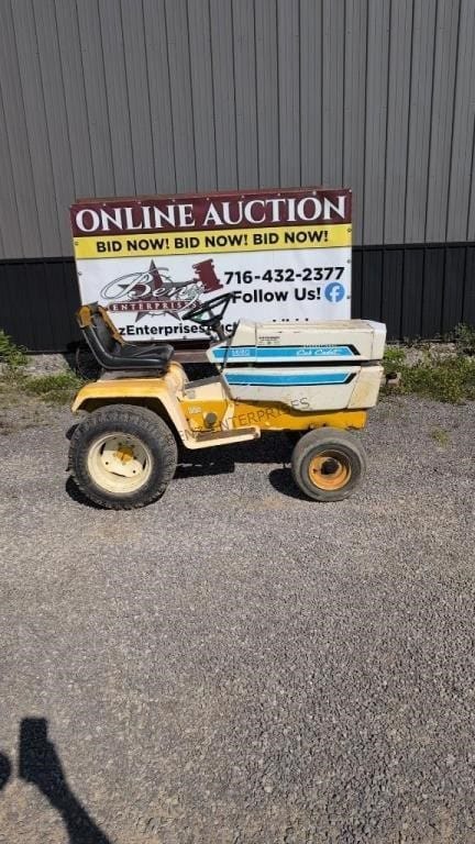 Cub Cadet 1450 Equipment Image0