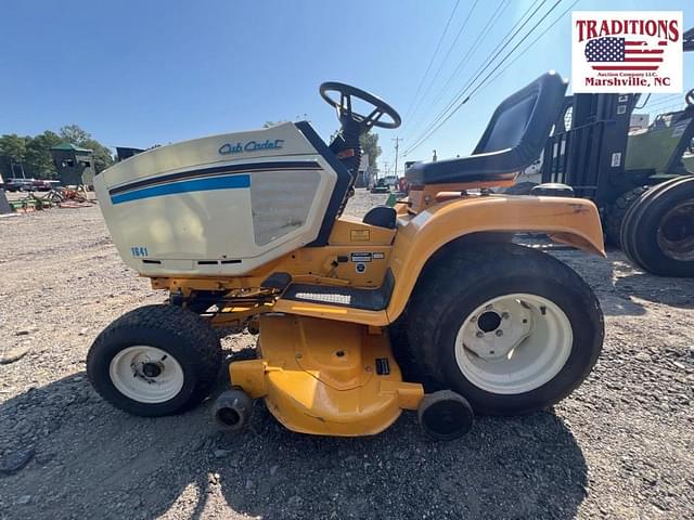 Image of Cub Cadet 1641 equipment image 3