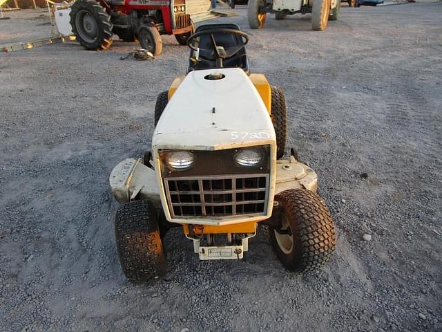 Image of Cub Cadet 1872 equipment image 1