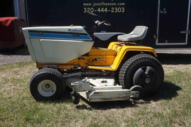 Main image Cub Cadet 2072