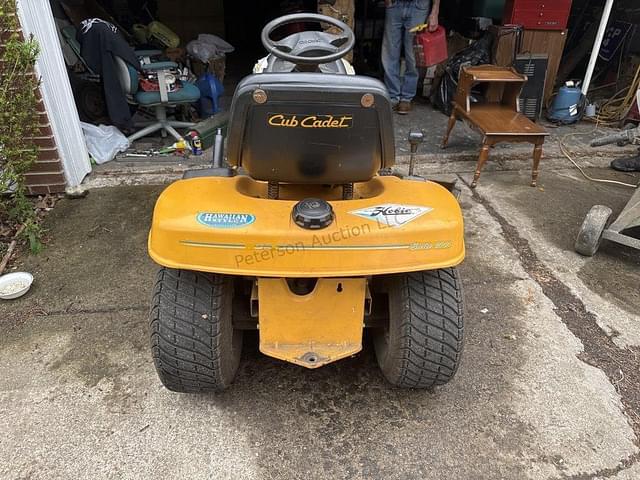 Image of Cub Cadet 2140 equipment image 2