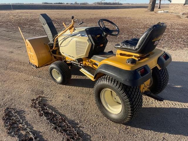 Image of Cub Cadet 2284 equipment image 2