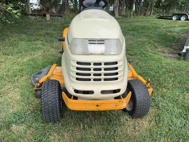 Image of Cub Cadet 3204 equipment image 2