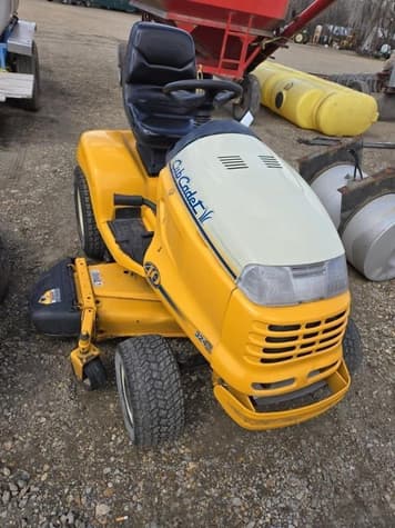 Main image Cub Cadet 3240