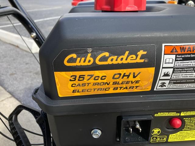 Image of Cub Cadet 3X28 equipment image 1