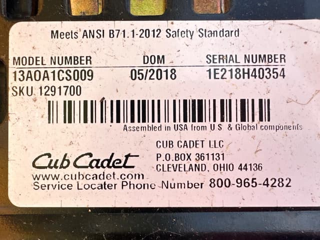 Image of Cub Cadet XT1 LT42 equipment image 4