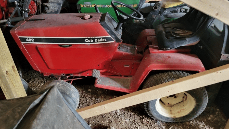 Image of Cub Cadet 482 Primary Image