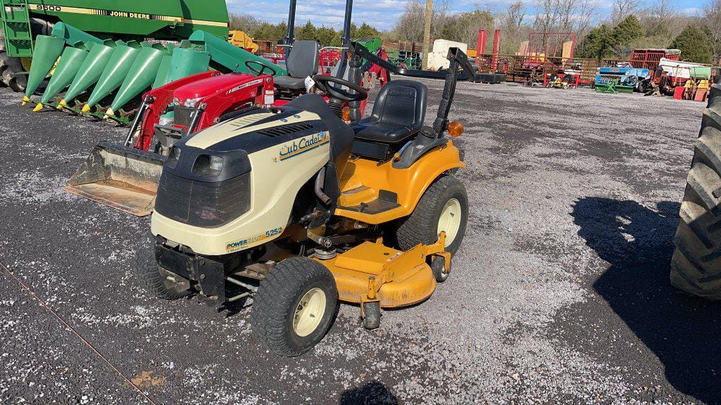 Main image Cub Cadet 5252