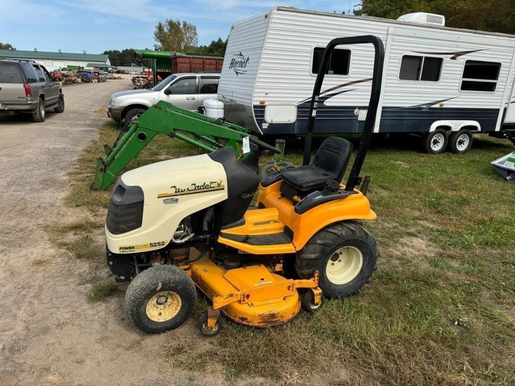 Main image Cub Cadet 5252