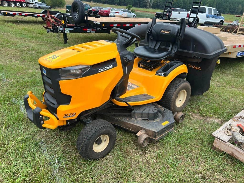 Image of Cub Cadet XT2 Primary image