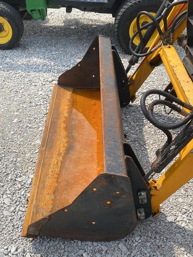 Image of Cub Cadet 7000 equipment image 4