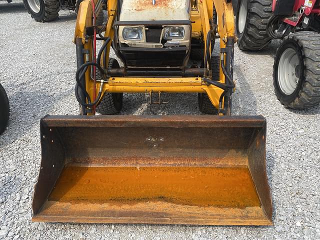 Image of Cub Cadet 7000 equipment image 3