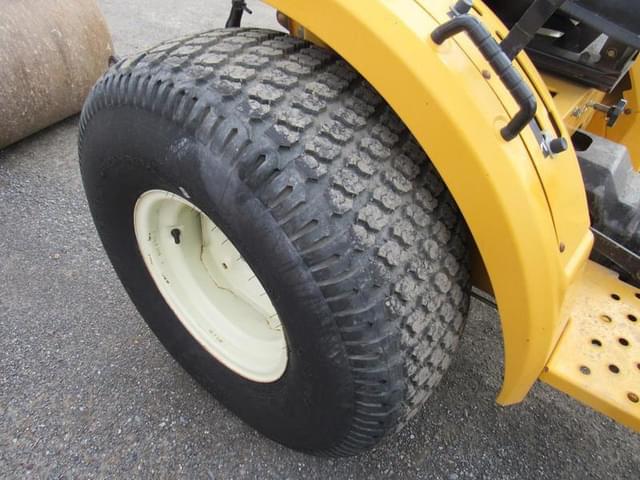 Image of Cub Cadet 7193 equipment image 4
