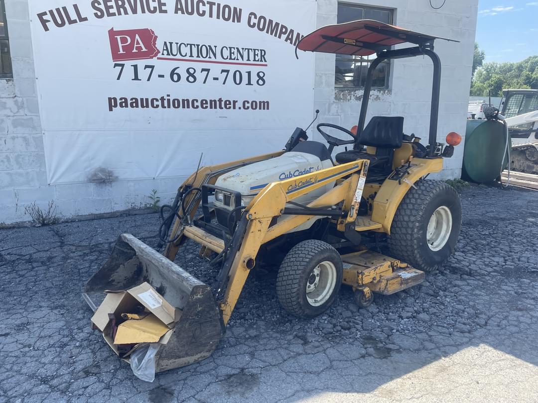 Cub Cadet 7205 4X4 Tractor W/ Front End Loader Tractors For Sale with