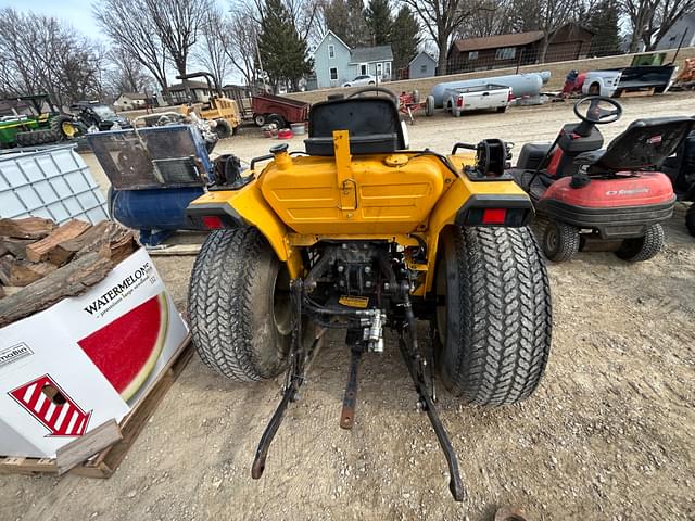 Image of Cub Cadet 7232 equipment image 2