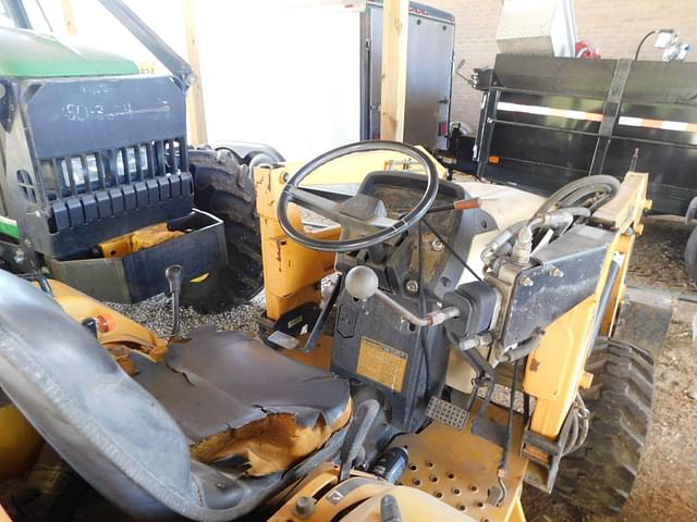 Image of Cub Cadet 7234 equipment image 2