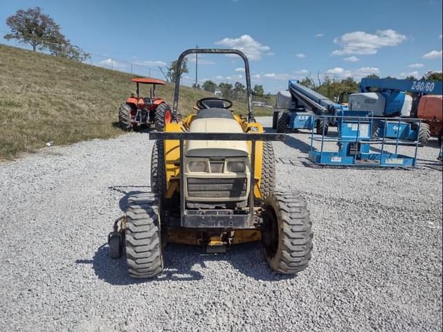 Image of Cub Cadet 7234 equipment image 3