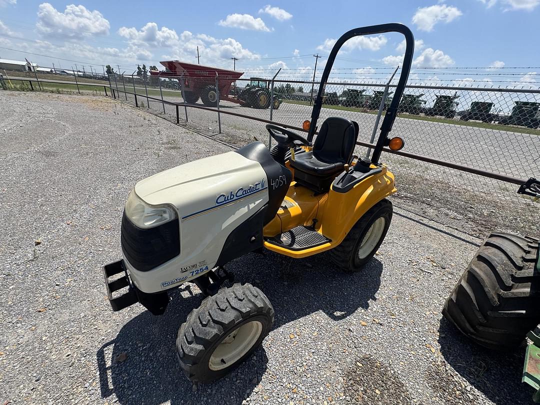 Image of Cub Cadet 7254 Primary image