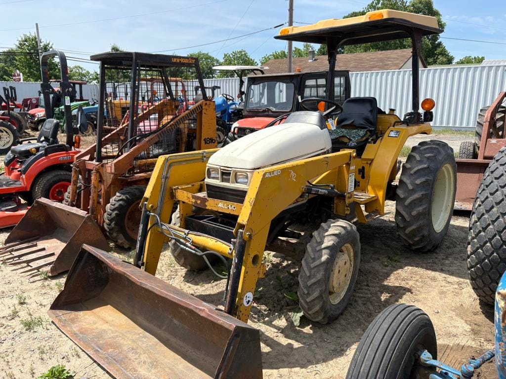 Cub Cadet 7275 Equipment Image0